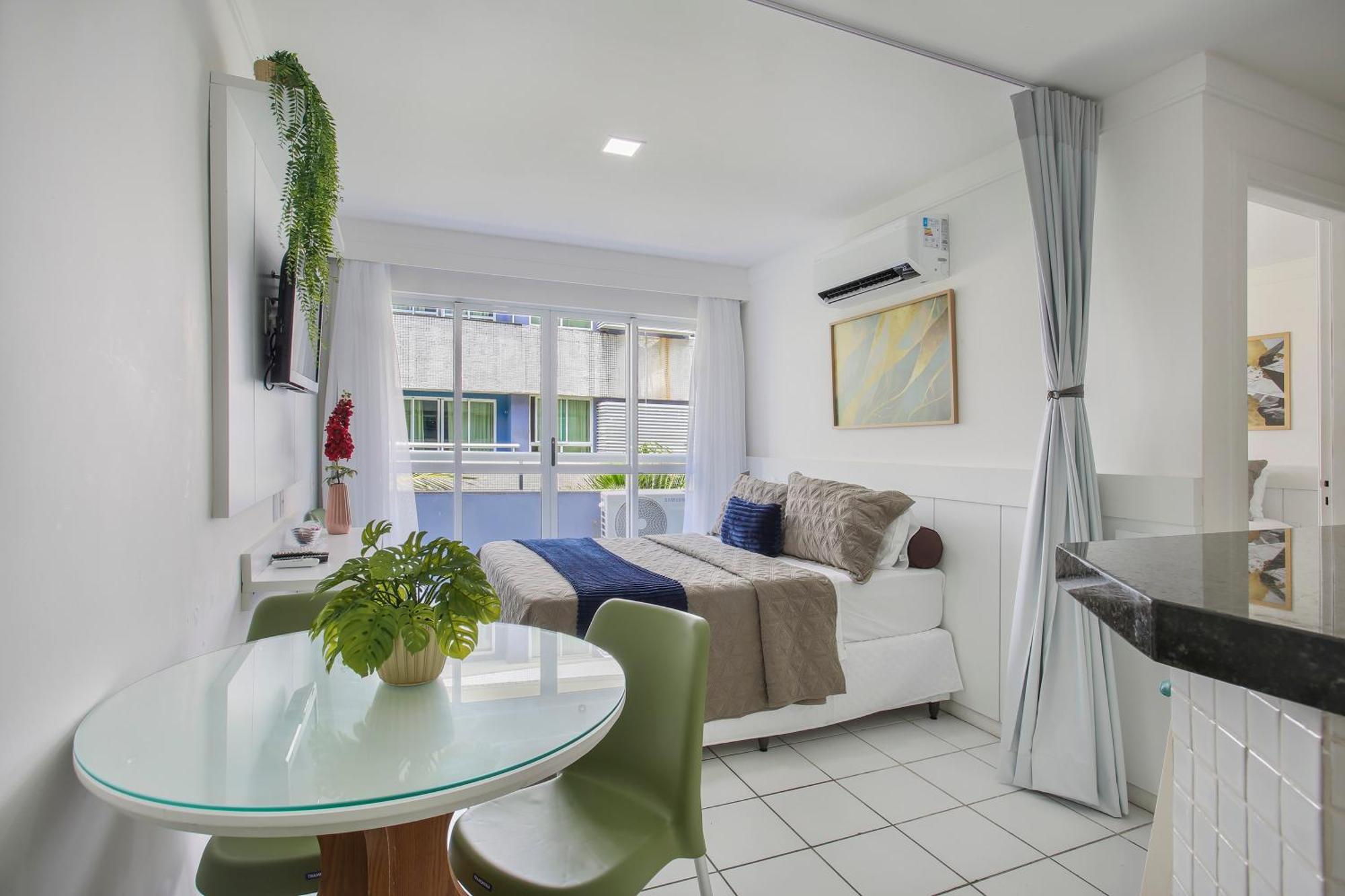 Solemar Flats: Beachfront With Exclusive Wi-fi *